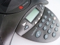 Preview: Poly SoundStation2 (analog) Konferenztelefon mit Display, erweiterbar ohne Netzteil 2201-16200-001 Refurbished