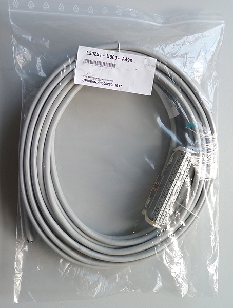 HVT-Kabel 10m 24 DA SIVAPAC auf open end OSBiz X8 & HiPath 3800 L30251-U600-A498 NEU