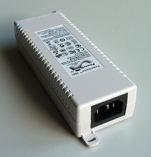 Port Power over Ethernet Injektor fuer Cordless IP Basisstation BSIP1 BSIPV2 L30280-F600-A184 NEU